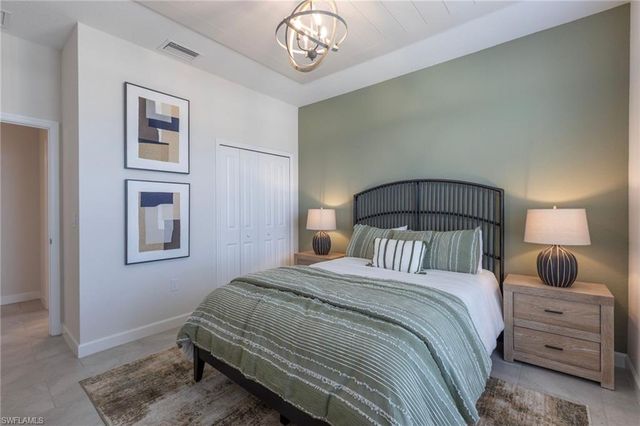 1579 Double Eagle TRL, Naples, FL 34120