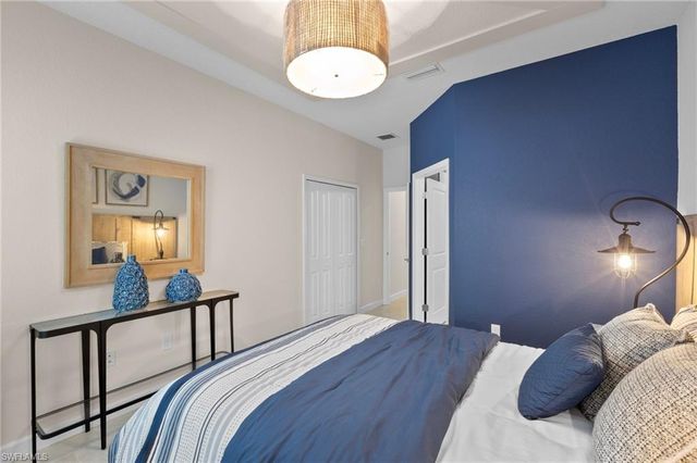 1579 Double Eagle TRL, Naples, FL 34120