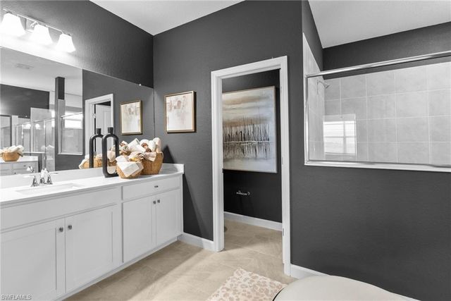 1579 Double Eagle TRL, Naples, FL 34120