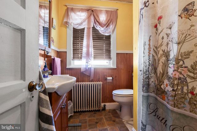 1427 ELMWOOD AVE, Sharon Hill, PA 19079