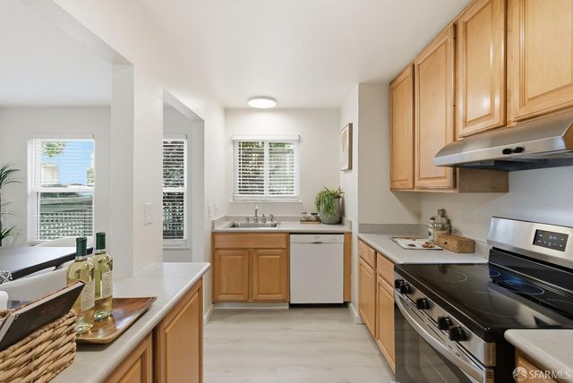 1218 Rhode Island Street 5, San Francisco, CA 94107