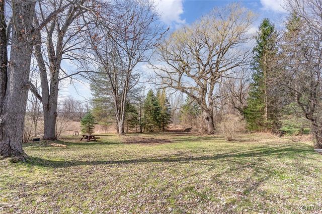 1819 East Lake Road, Spafford, NY 13152
