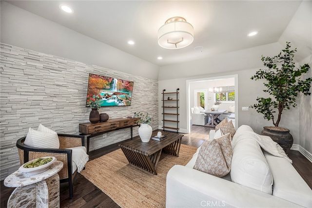 185 S Trish Court, Anaheim Hills, CA 92808