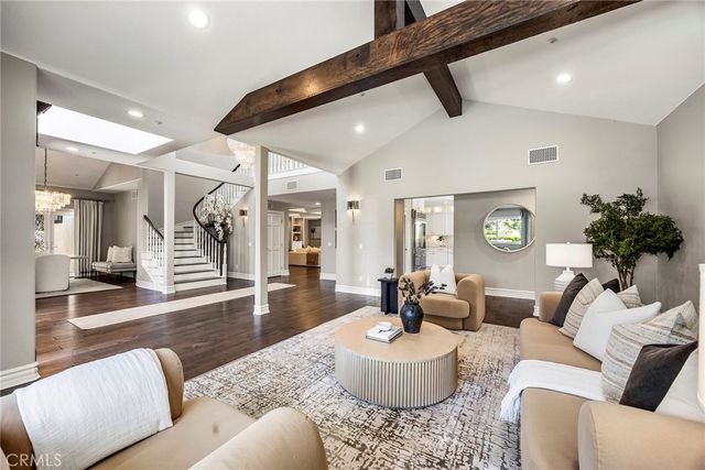 185 S Trish Court, Anaheim Hills, CA 92808