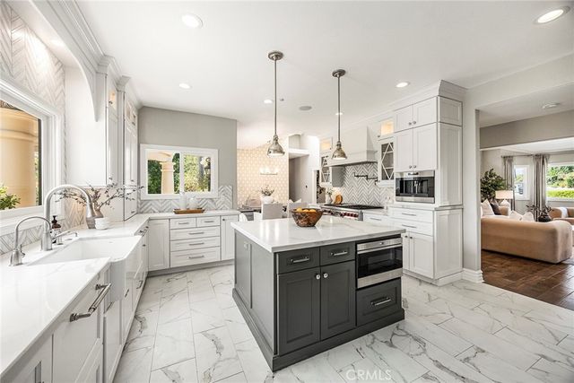 185 S Trish Court, Anaheim Hills, CA 92808