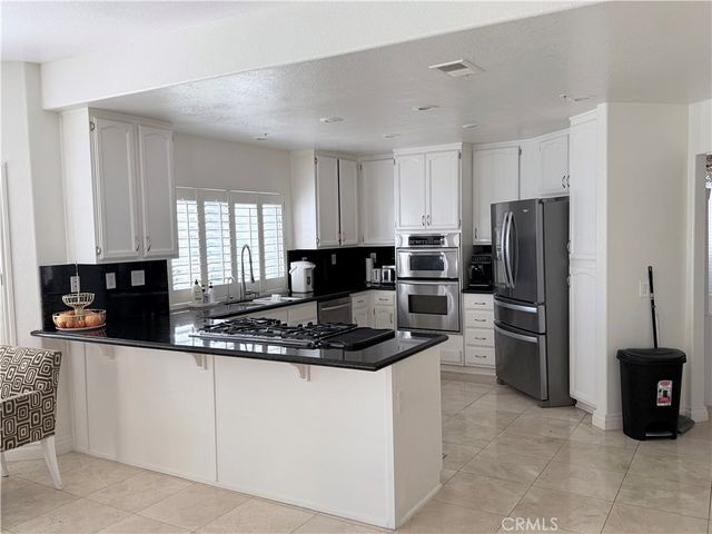 7919 San Pedro Street, Fontana, CA 92336