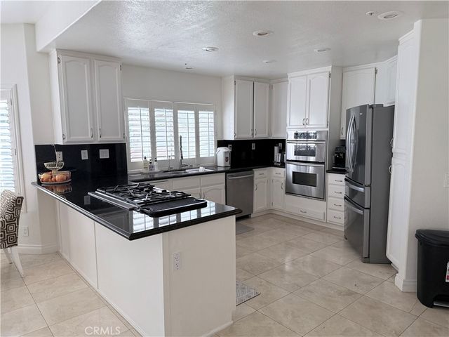 7919 San Pedro Street, Fontana, CA 92336