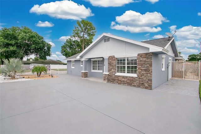 614 SIDNEY CIRCLE, Winter Haven, FL 33880