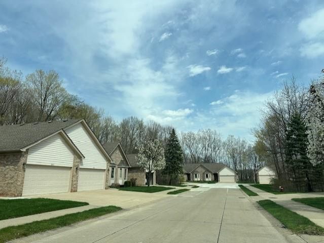 13871 Elmbrook Drive, Shelby Twp, MI 48315