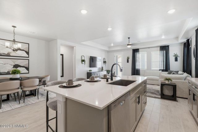 7560 Sierra Este Place, Las Cruces, NM 88012