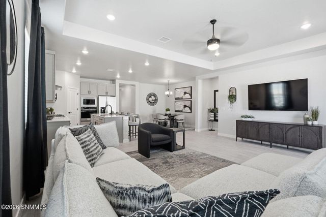 7560 Sierra Este Place, Las Cruces, NM 88012