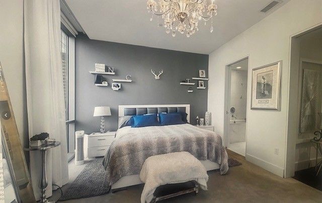 2200 Victory Avenue 805, Dallas, TX 75219