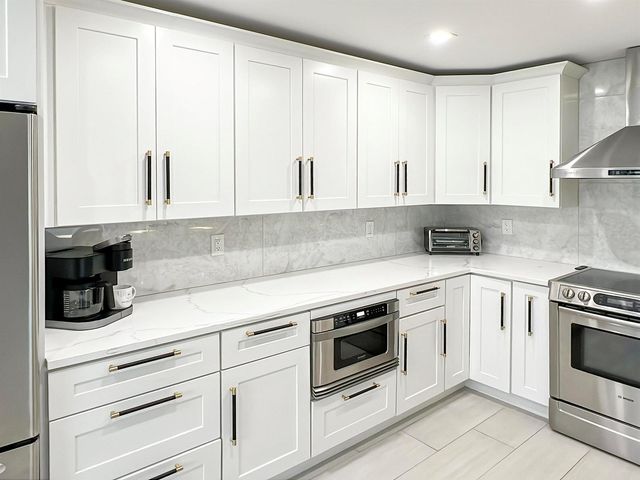7665 Tahiti Lane 102, Lake Worth, FL 33467