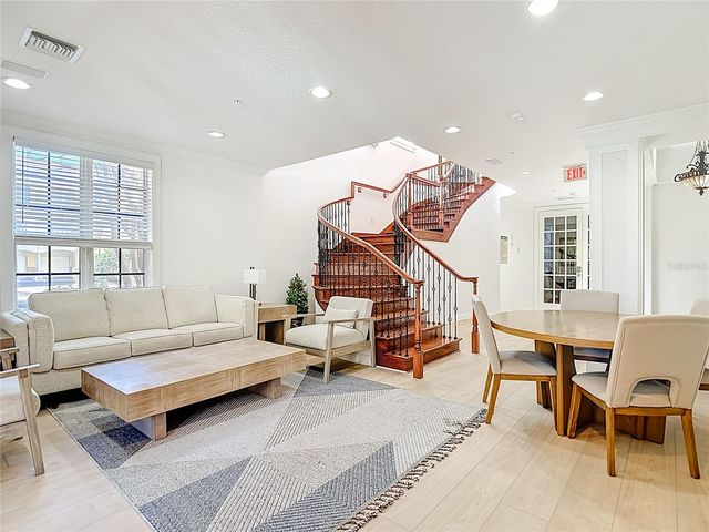 147 S SHERRILL STREET, Tampa, FL 33609