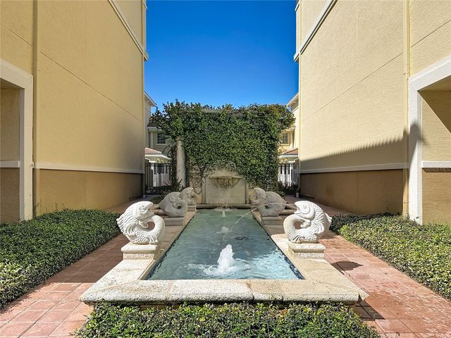 147 S SHERRILL STREET, Tampa, FL 33609