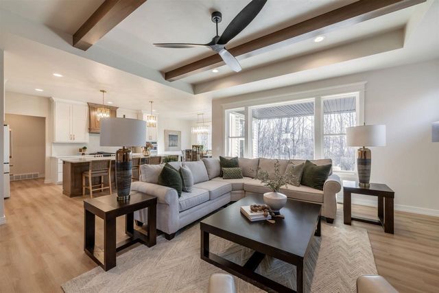 3476 QUAILWOOD TRAIL, Green Bay, WI 54311