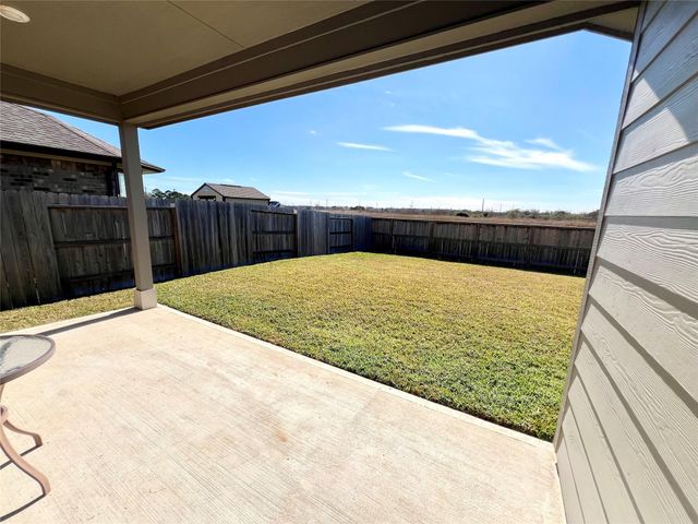 10013 Hermann Trace, Texas City, TX 77591