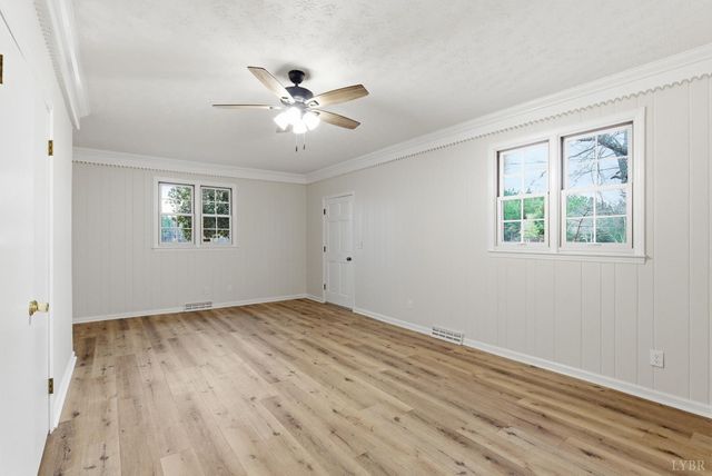 7092 Stage Coach Road, Nathalie, VA 24577