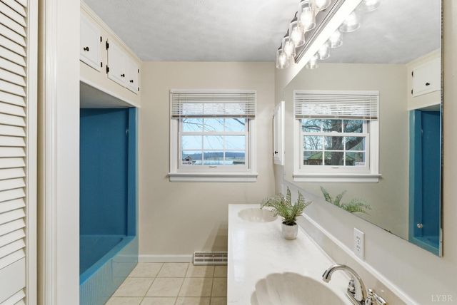 7092 Stage Coach Road, Nathalie, VA 24577