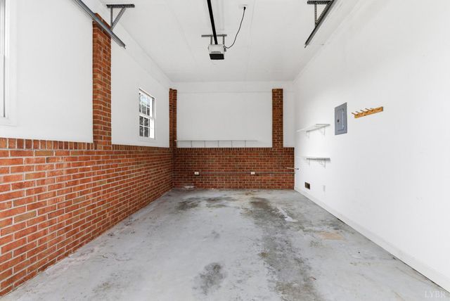 7092 Stage Coach Road, Nathalie, VA 24577