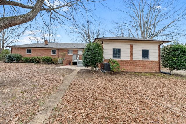 7092 Stage Coach Road, Nathalie, VA 24577