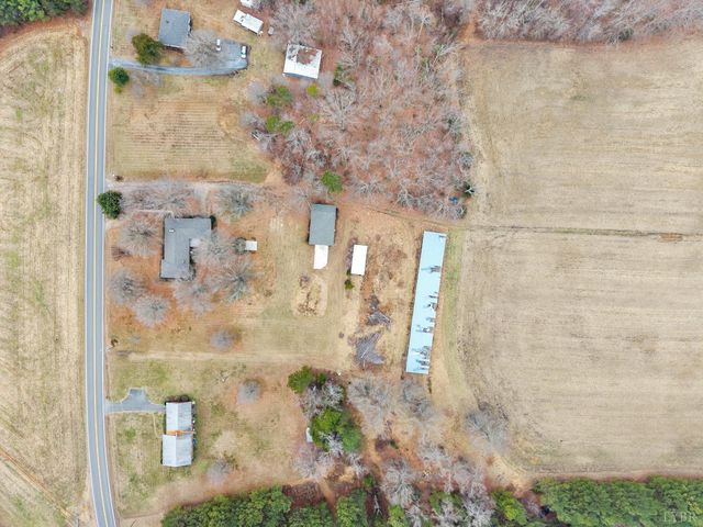 7092 Stage Coach Road, Nathalie, VA 24577