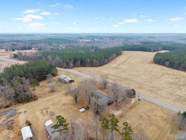 7092 Stage Coach Road, Nathalie, VA 24577