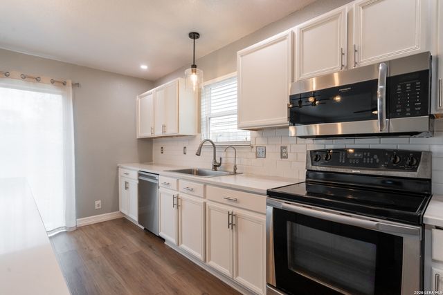 7431 Cedar Farm, San Antonio, TX 78239