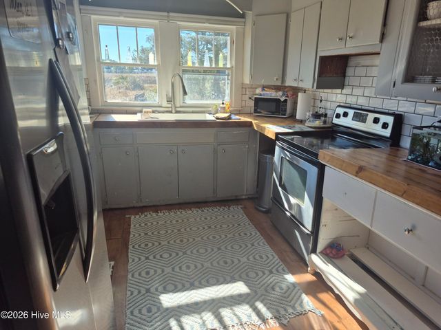 380 Highway 70 Otway, Beaufort, NC 28516