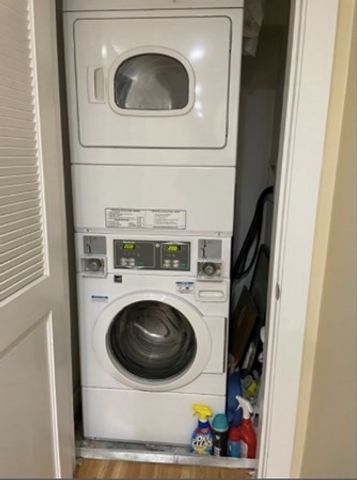 338 W Broadway 1, Boston, MA 02127