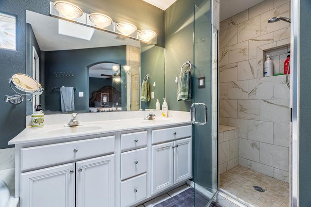 5801 Tres Vistas Court NW, Albuquerque, NM 87120