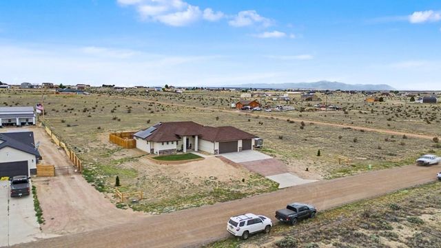 1025 Dalton Brothers Dr, Pueblo West, CO 81007