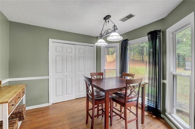 2610 Loring NW Road, Kennesaw, GA 30152