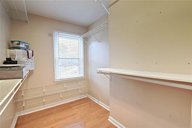 2610 Loring NW Road, Kennesaw, GA 30152