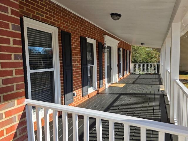 2610 Loring NW Road, Kennesaw, GA 30152