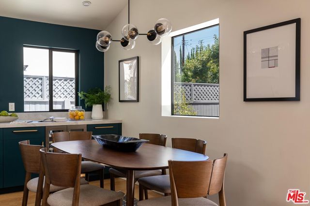 11920 Hartsook Street, Valley Village, CA 91607