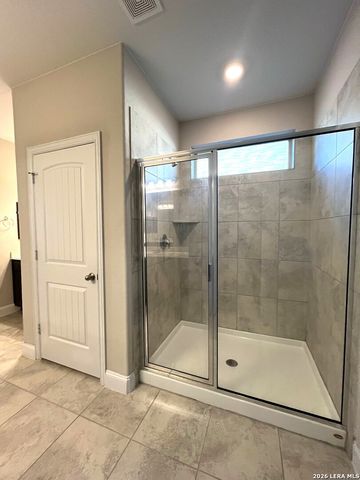 1315 Spring Row St, New Braunfels, TX 78132