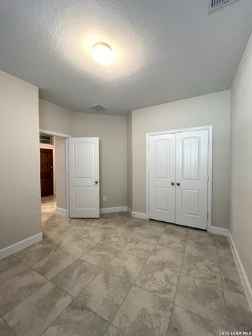 1315 Spring Row St, New Braunfels, TX 78132