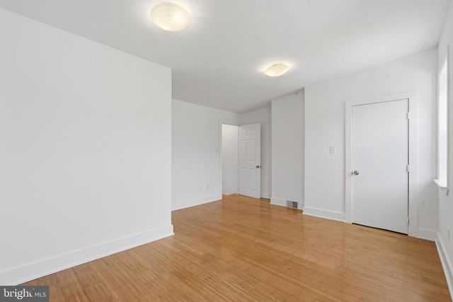 2066 E FLETCHER ST, Philadelphia, PA 19125