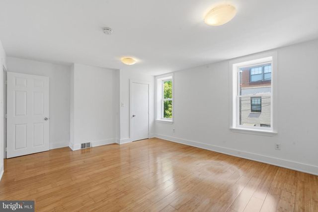 2066 E FLETCHER ST, Philadelphia, PA 19125