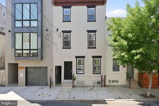 2066 E FLETCHER ST, Philadelphia, PA 19125