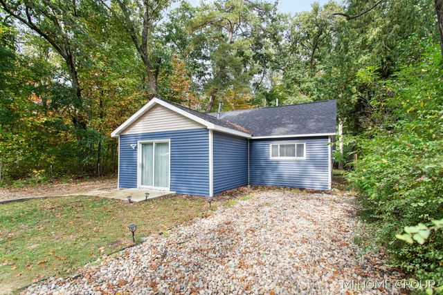 5601 King Street, Newaygo, MI 49337