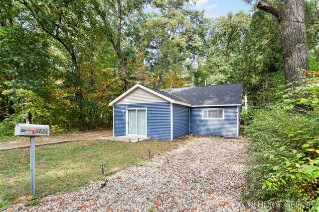 5601 King Street, Newaygo, MI 49337