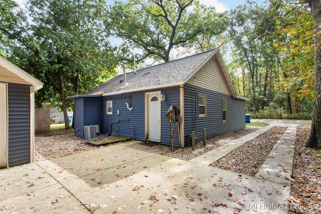 5601 King Street, Newaygo, MI 49337