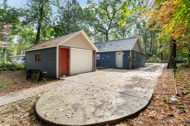 5601 King Street, Newaygo, MI 49337