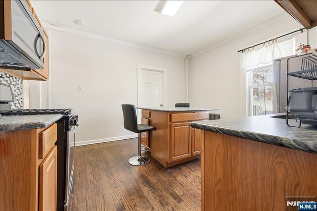 23 Cummings Street, Irvington, NJ 07111