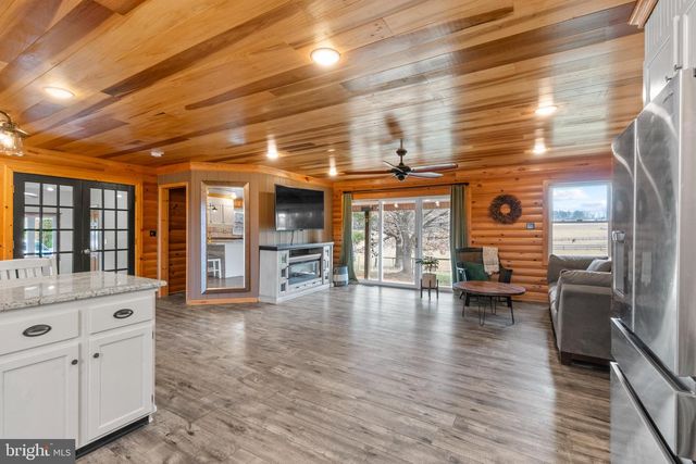 2531 UNIONTOWN RD, Westminster, MD 21158