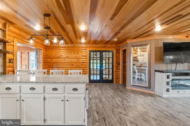 2531 UNIONTOWN RD, Westminster, MD 21158