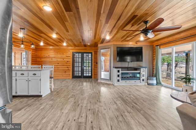 2531 UNIONTOWN RD, Westminster, MD 21158