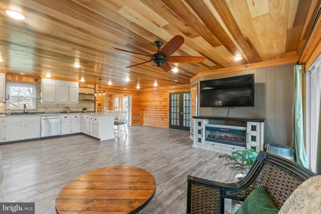 2531 UNIONTOWN RD, Westminster, MD 21158